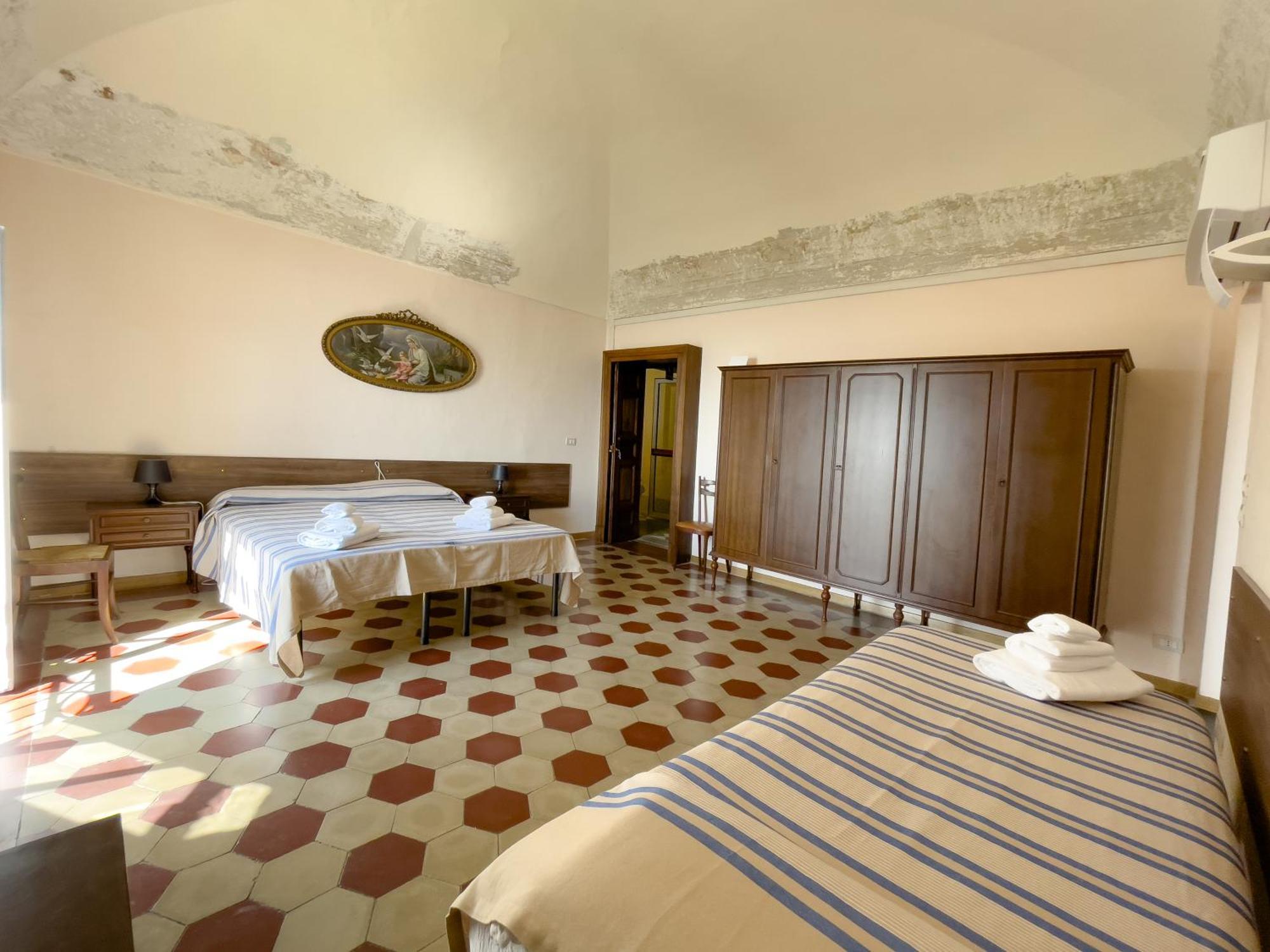 Santuario Di Graglia Resort Room photo